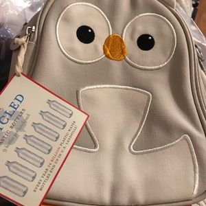 Picnic bag made from recycled plastic